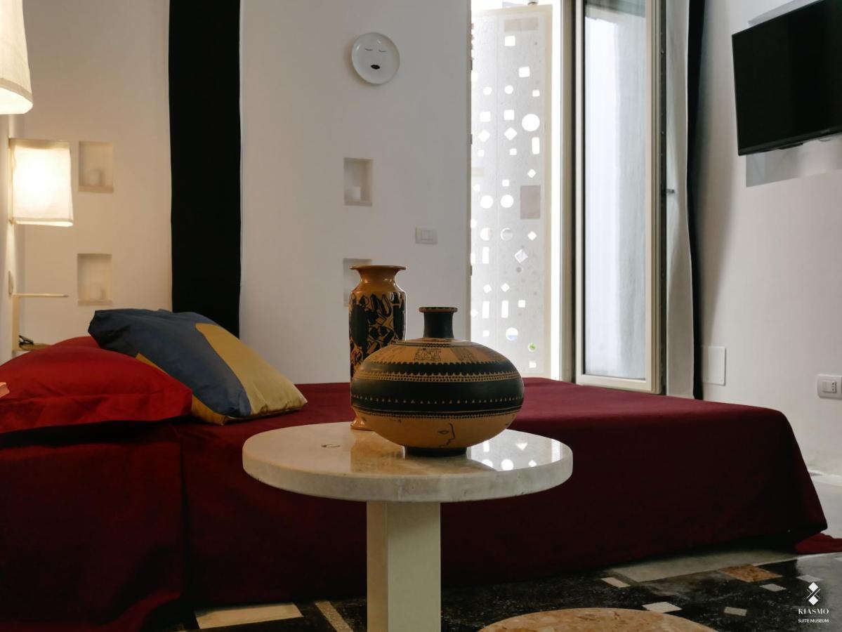 Kiasmo Suite Museum Uggiano La Chiesa Zewnętrze zdjęcie